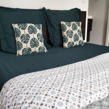 Bed and Breakfast Le Domaine Moustey Екстер'єр фото