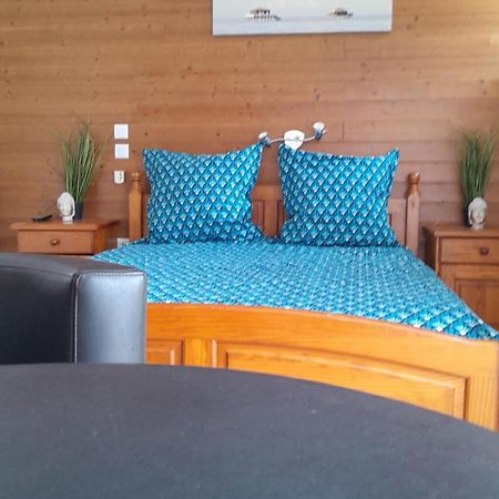 Bed and Breakfast Le Domaine Moustey Екстер'єр фото