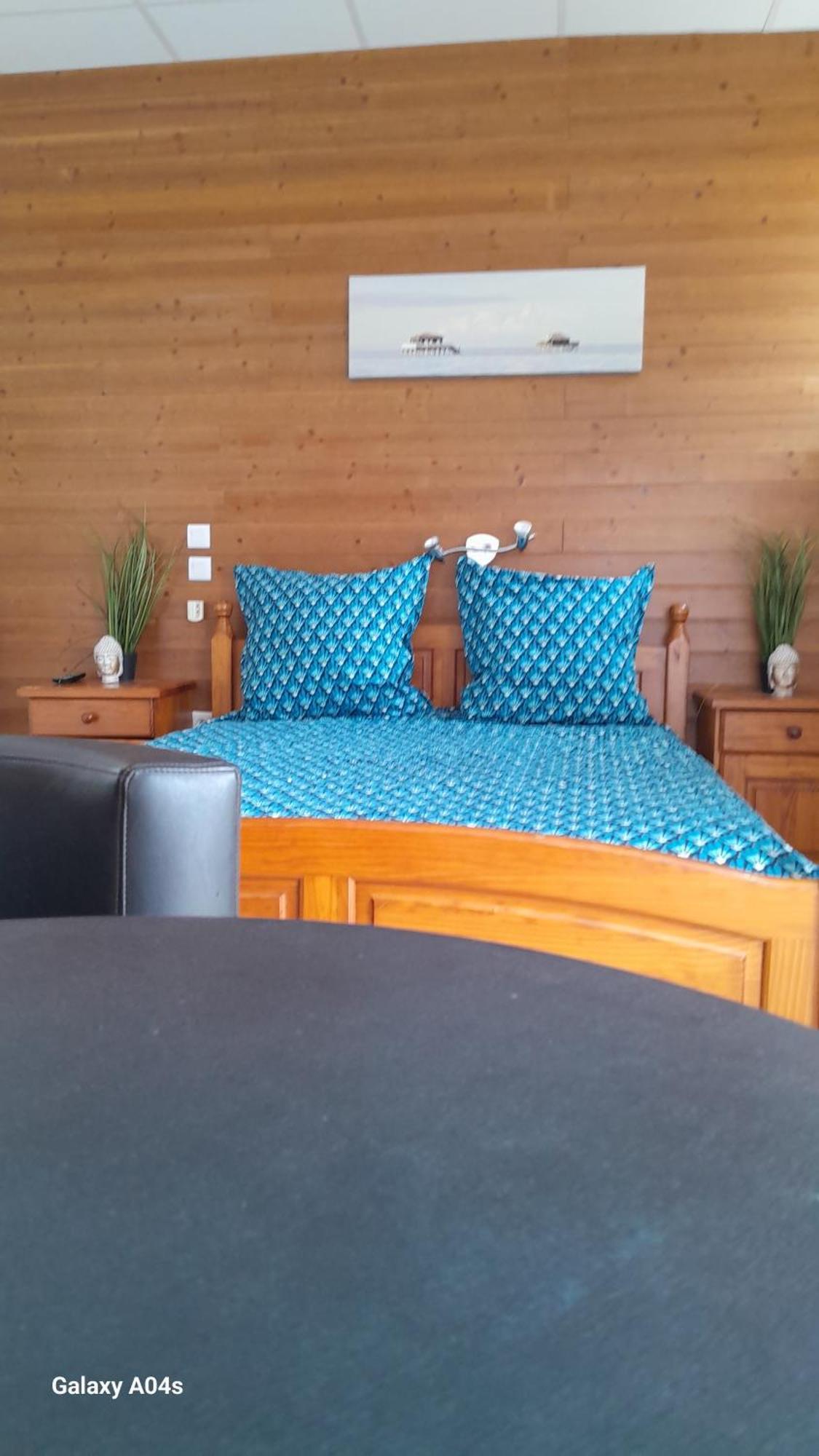 Bed and Breakfast Le Domaine Moustey Екстер'єр фото